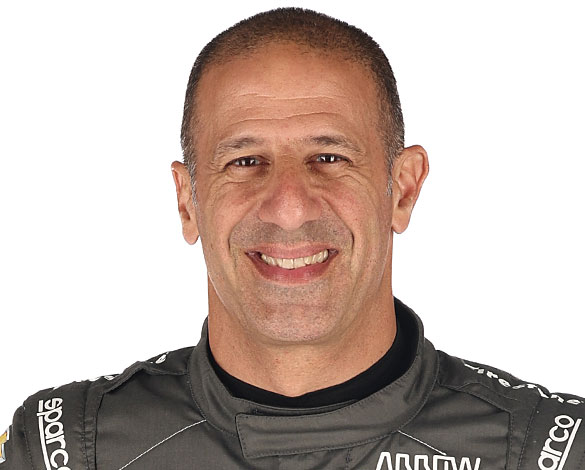 Tony Kanaan headshot